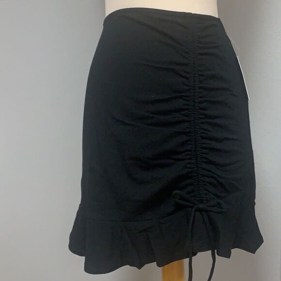 Ruched Flounce Black Mini Skirt Coverup Size XS New - Picture 3 of 3